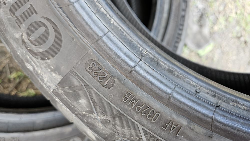 2бр гуми 225 45 17 дот 23 континентал continental