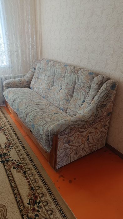 Срочно. Диван в отличном состоянии продам!!!