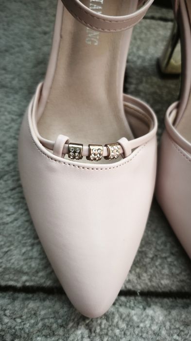Sandale elegante