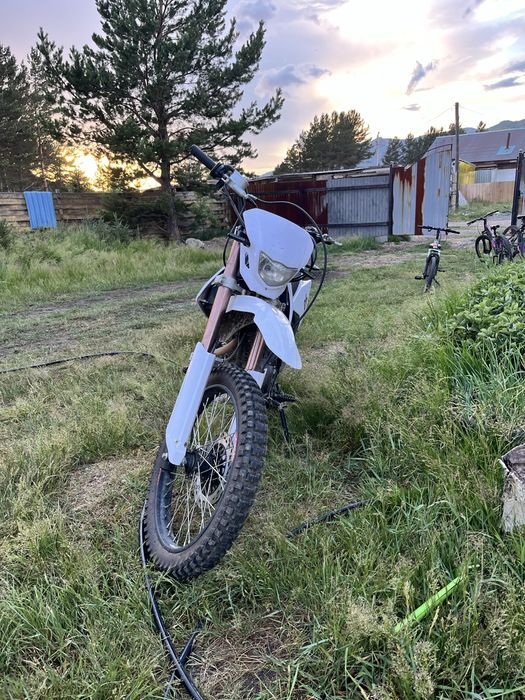 Продам эндуро мотоцикл СРОЧНО!!!