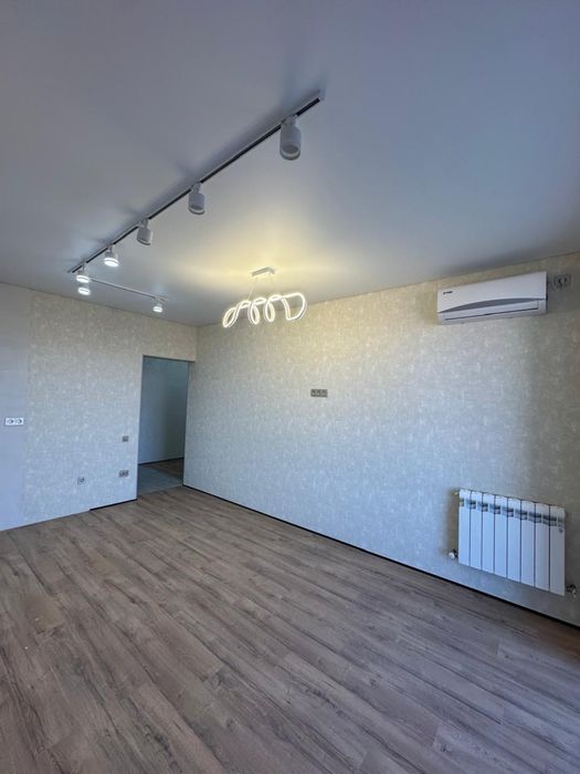 Продам 3х комн 10 мкр