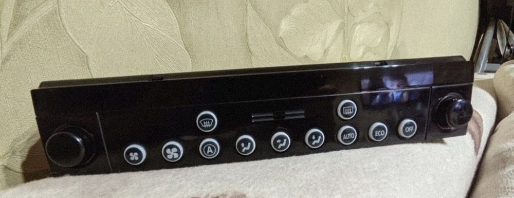 Фары. Запчасти Опель Омега Б.