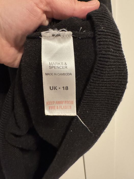 Pulover Marks Spencer negru