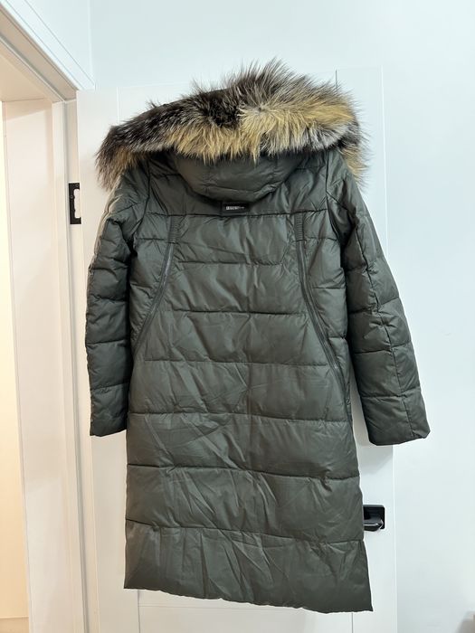 Зимняя теплая куртка