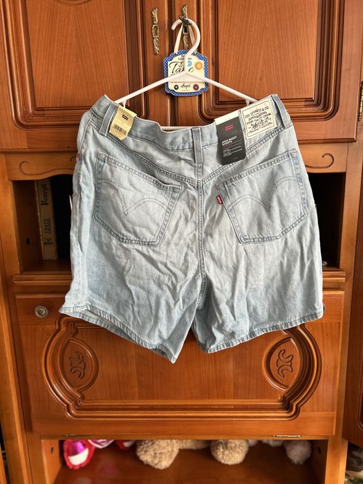 Pantaloni scurti levi’s