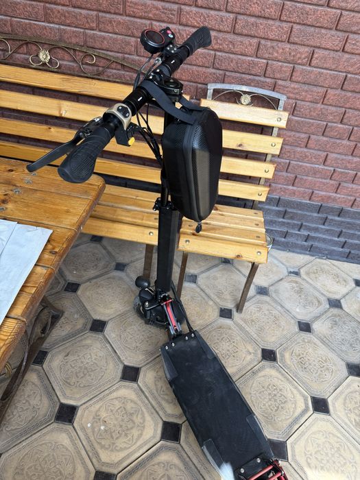 Электросамокат Kugoo