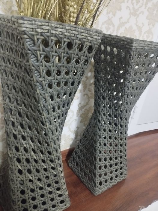 продаётся подставки для цветов