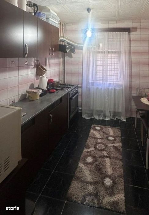 2 semidecomandate Craiovita 1/4