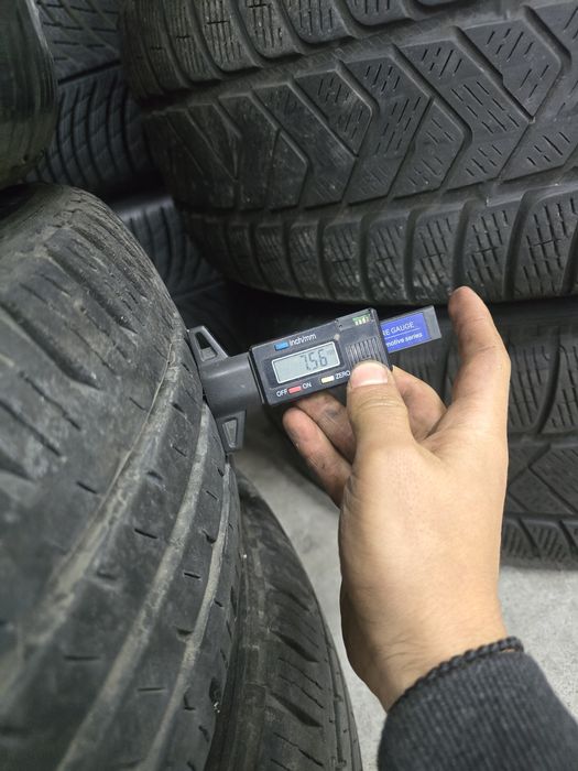 4 Броя Бусови Гуми 195/60/16C Hankook 2x9mm 2x7,5mm