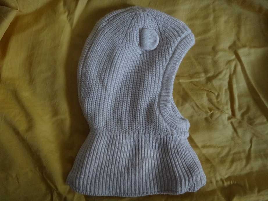 Нова розова бебешка шапка тип маска с подплата от полар H&M, размер 62/68