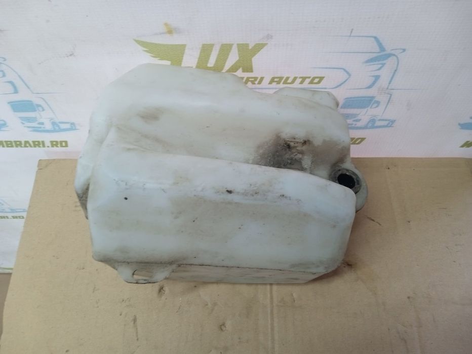 Vas lichid parbriz 8200104706 Renault Scenic 2 (facelift) (2006 - 2010) 2.0 dci M9R700