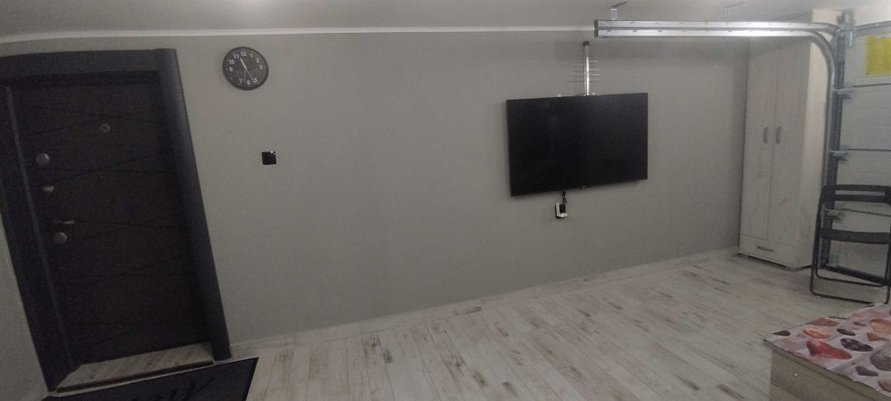 Луксозен гараж - Мини едностаен  2 в 1, Ателие