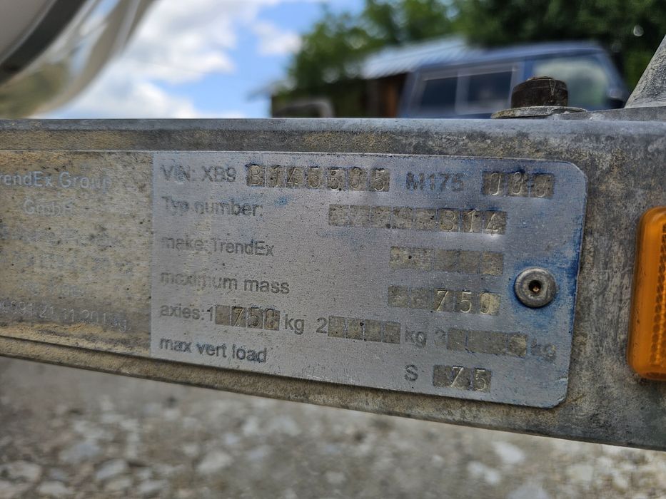 Лодка Мичуринка 395 + Mercury 8 HP  + регистриран колесар