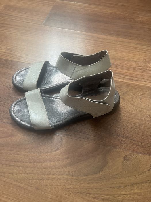 Коженыйе басаножки 38 рр