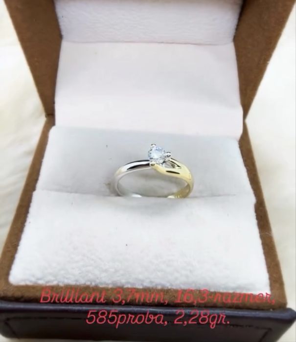 Elegantniy koltso s brilliantami 3,7mm, 2,28gr, 16,3-razmer,585proba