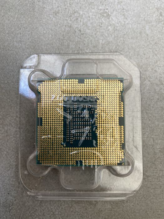 Продам процессор Intel core i3 3220