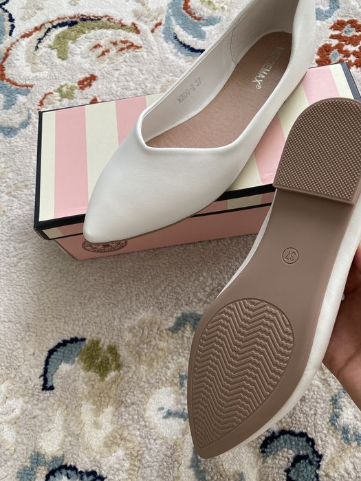 Туфли и балетка