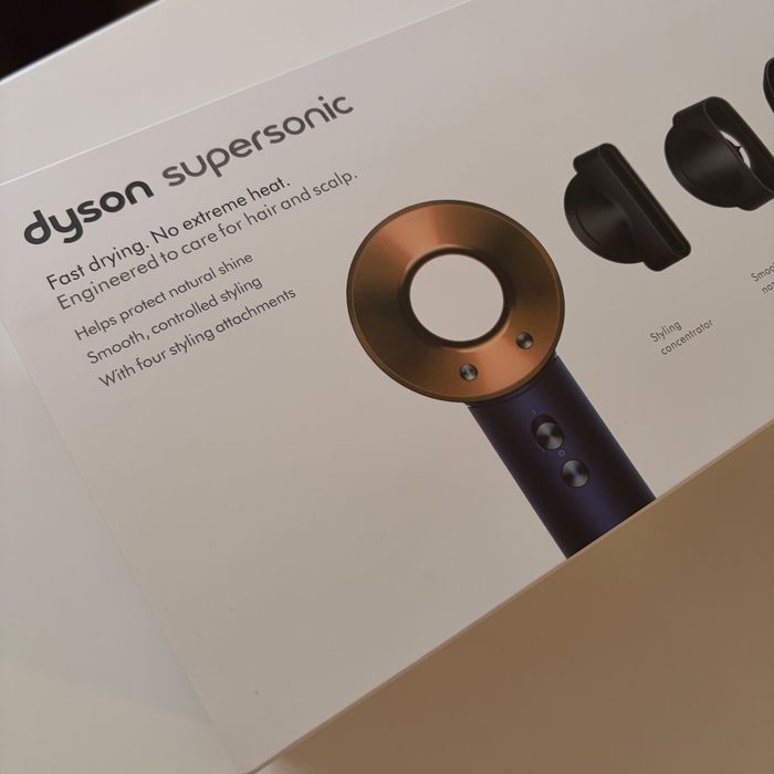 Uscator de par dyson supersonic