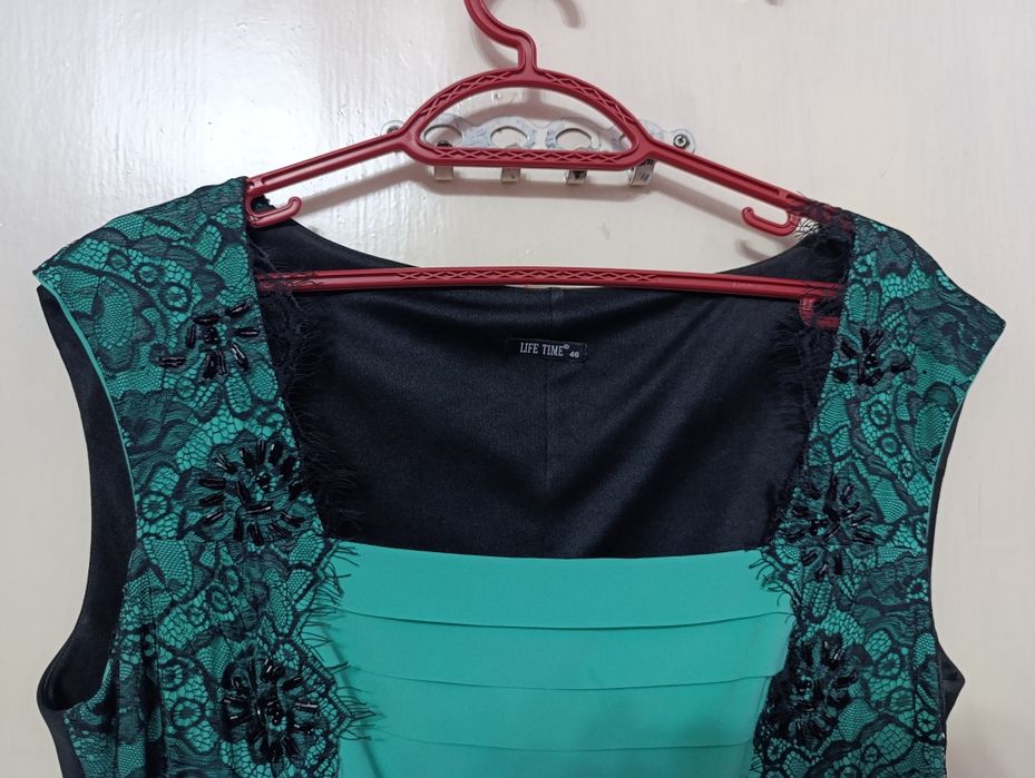 Продам красивое платье. Размер 50