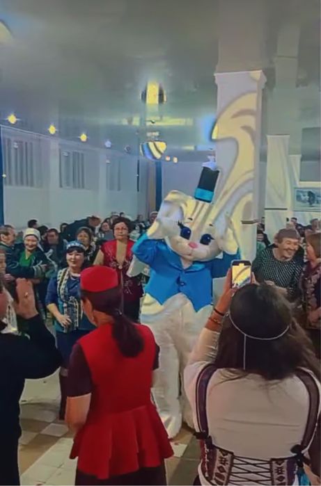 Продам куклу Зайку!