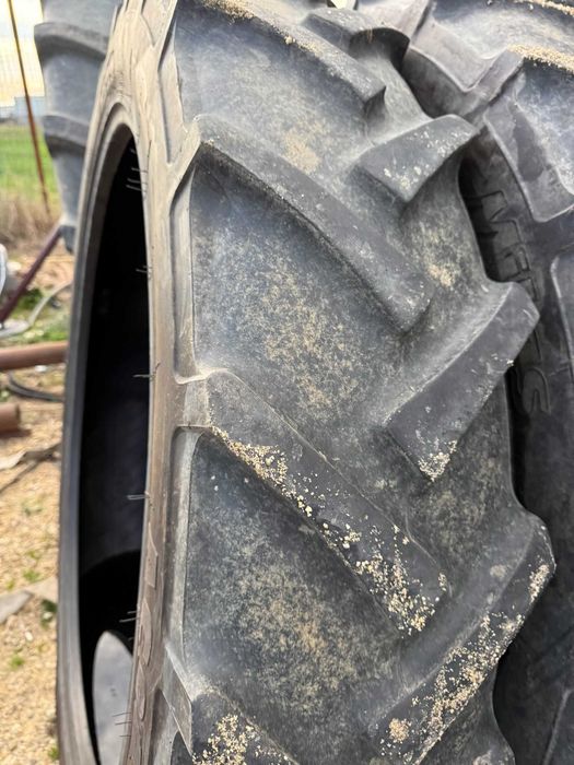 Anvelope 300.85 R42 Mitas