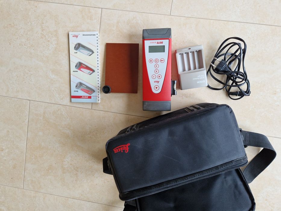 Leica Disto Memo , Bosch DUS 20 - telemetru