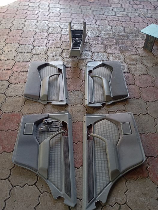 Полный салон Мерседес 124