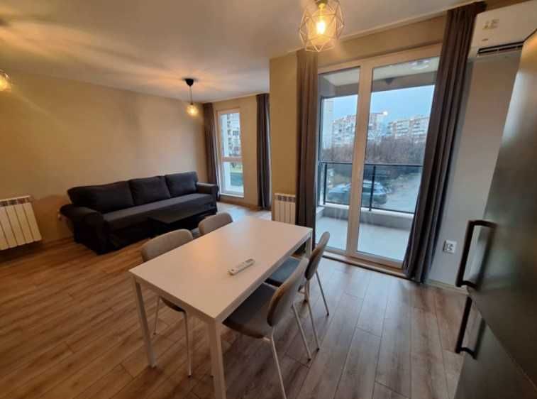 Двустаен апартамент под наем Връбница 2