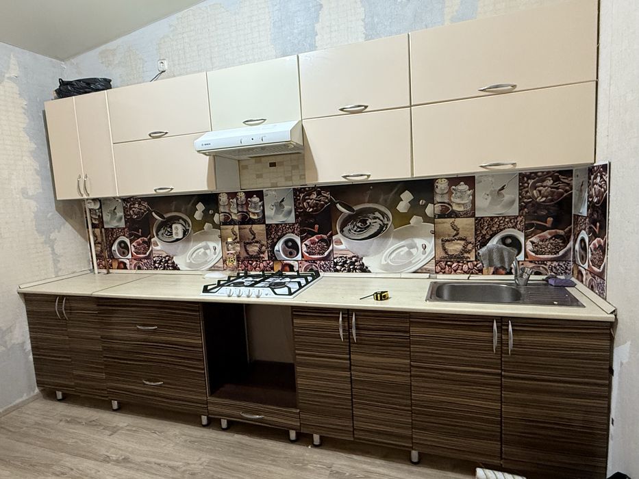 Продам кухонный гарнитур