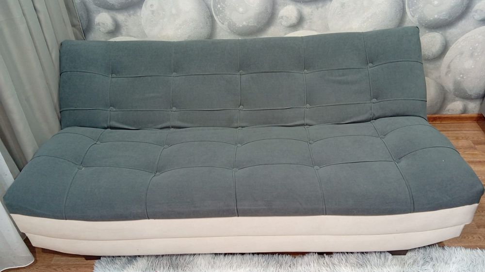 Продам диван новый