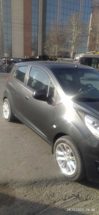 Продаётся автомобиль Спарк 2017 года