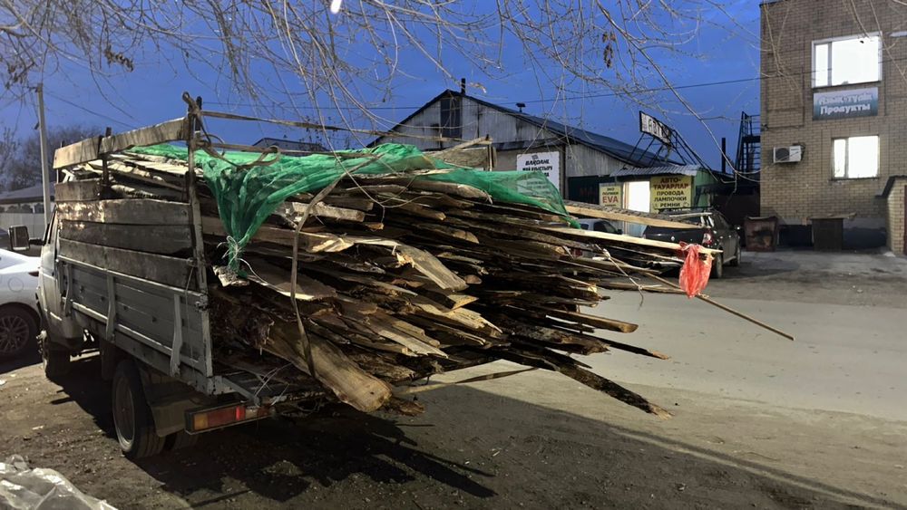 Дрова с доставкой.