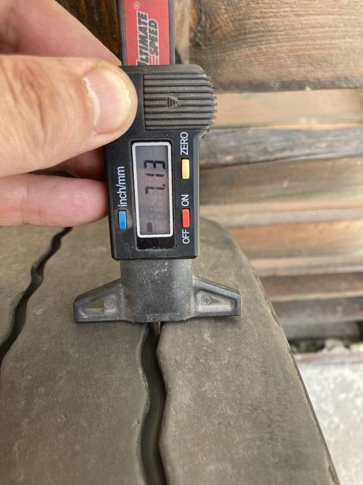 Гума за камион 235-75-17.5