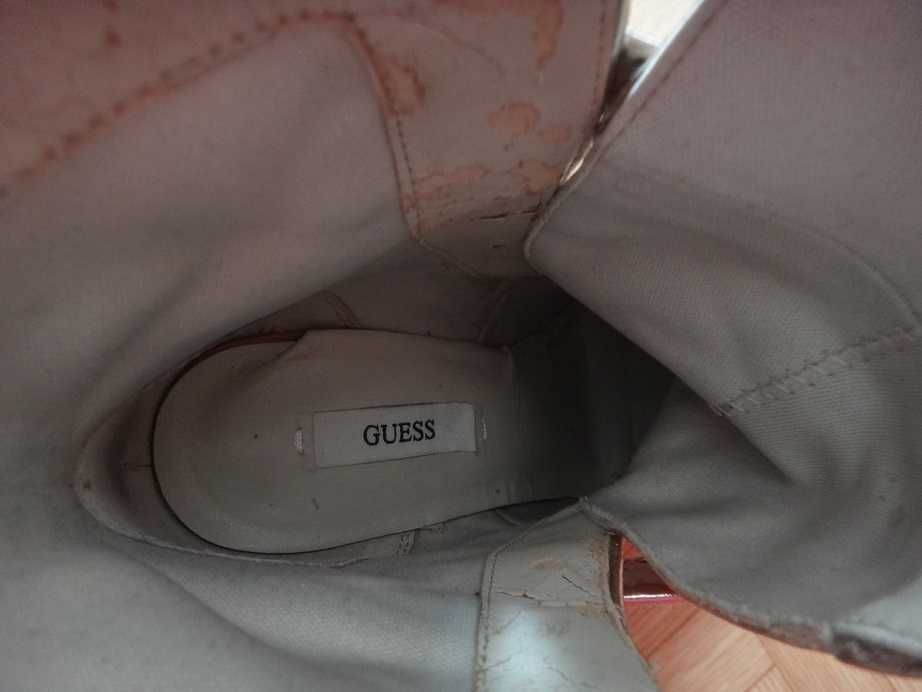 Оригинални боти GUESS естествена кожа на платформа - ботуши