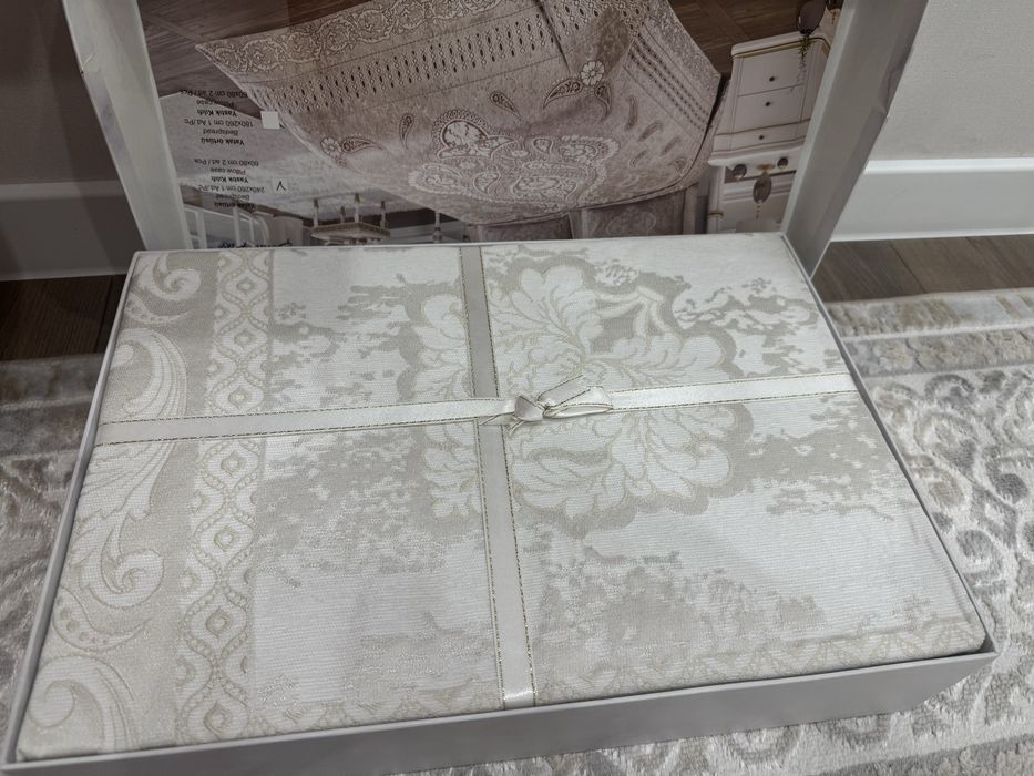 Новый одеял, 10000 тг берем