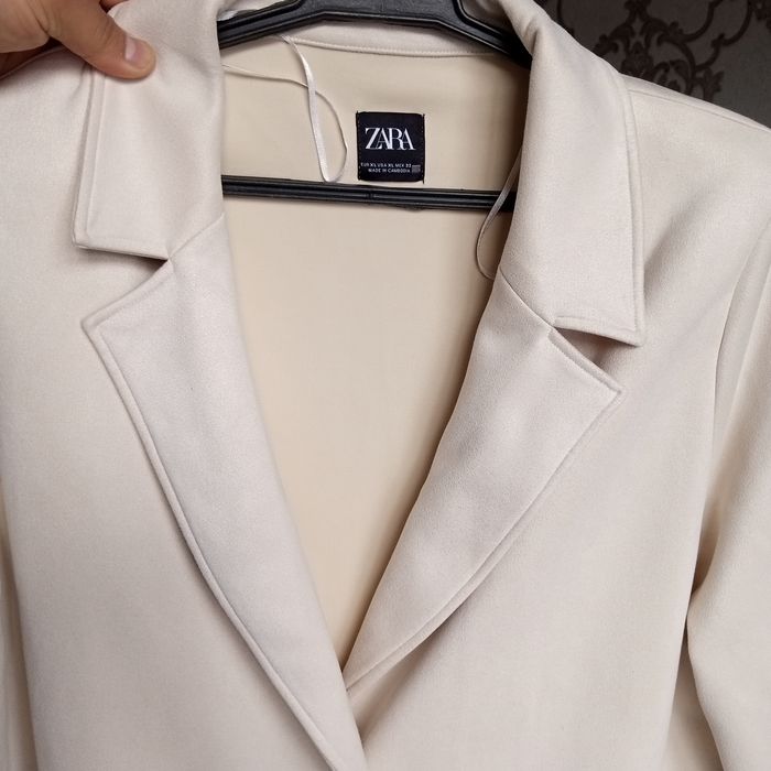 Kurtka plash jiketlar