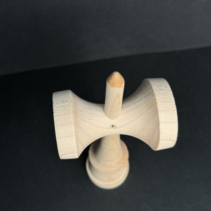 Kendama Krom x Terra