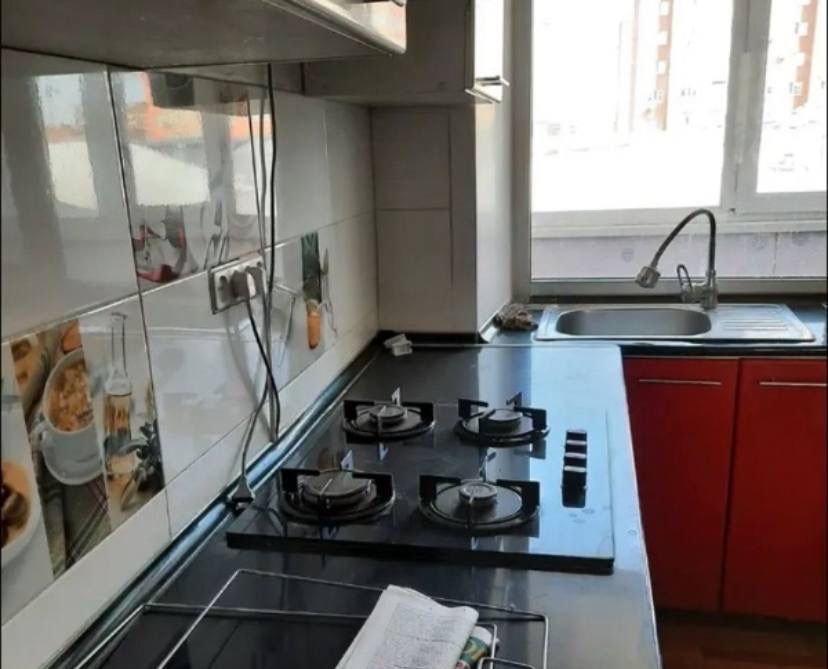 Продам 1-х комнату в бывщей общаге