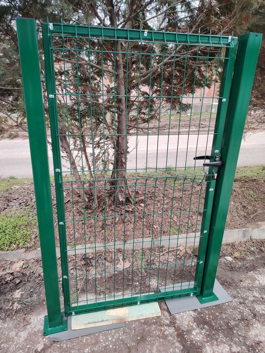 Дворна врата готова за монтаж!