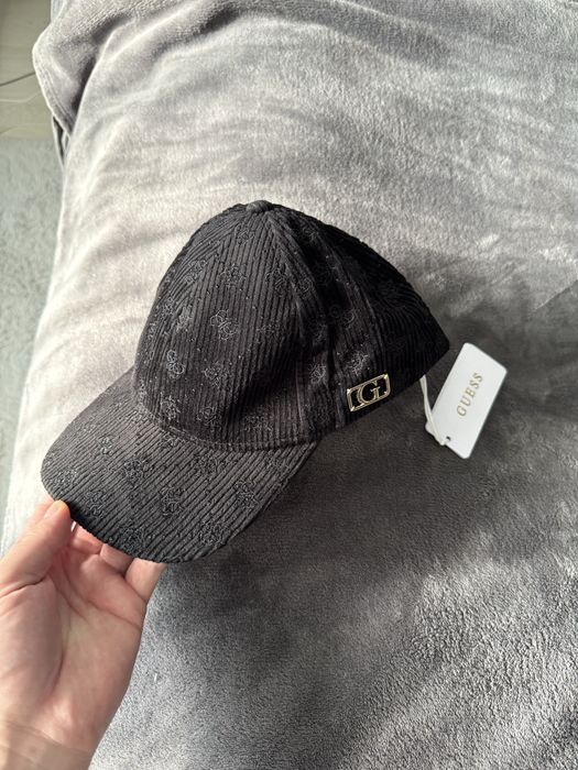 Guess baseball sapca unisex neagra material reiat cu logo noua origina