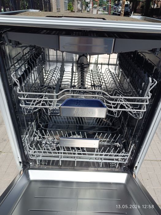 Съдомиялна за вграждане siemens iq700