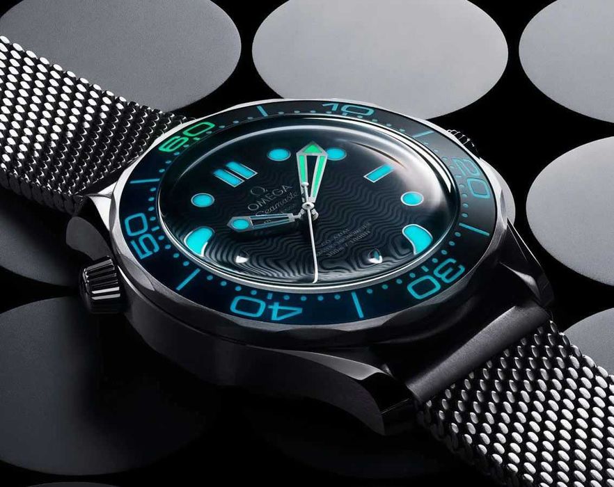 Omega Seamaster Diver 300M “Blue Wave – James Bond” – 42 mm