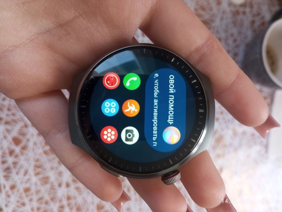 Продам Смарт часы HW6MAX