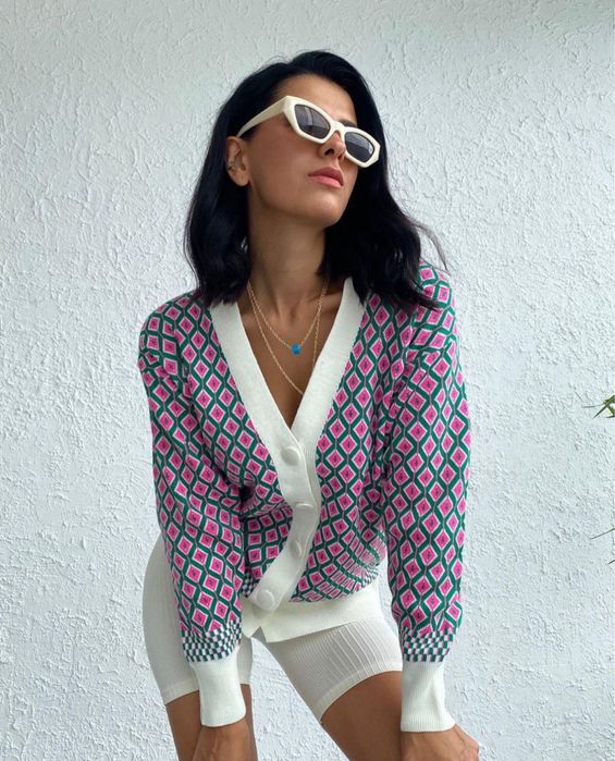 Дамска жилетка шарена