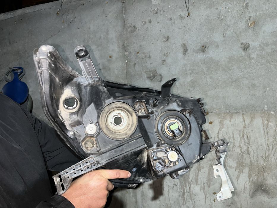 Фары на прадо 2011год  бампер на прадо 150