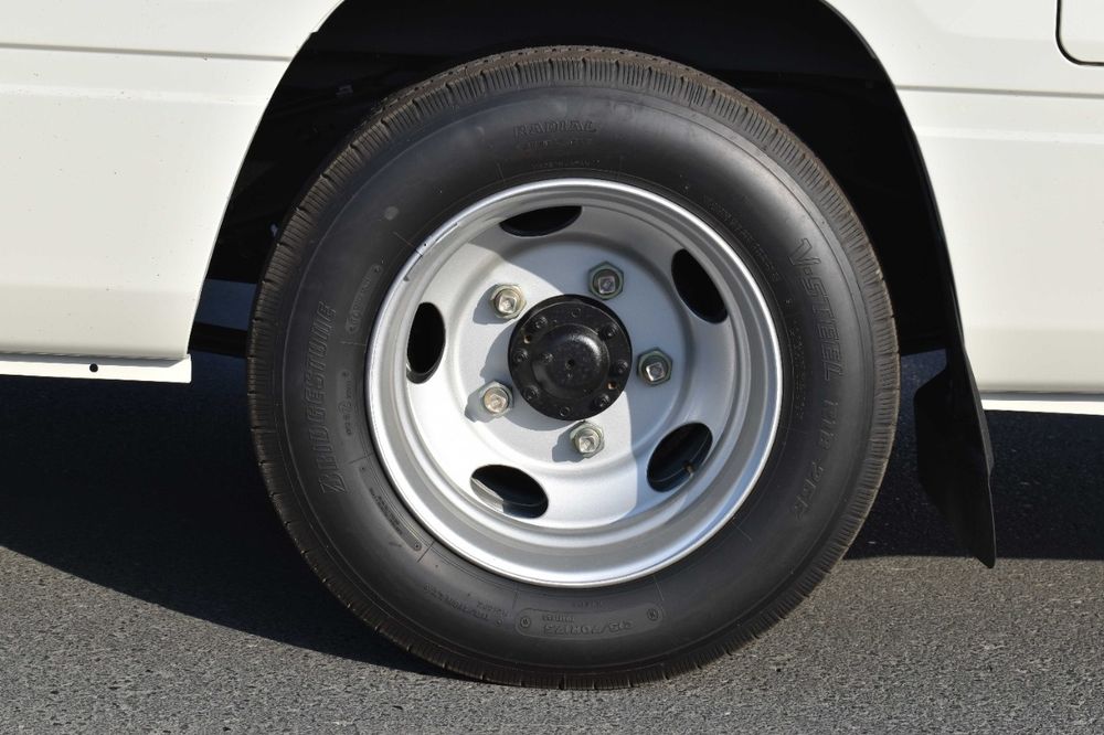 Toyota coaster 22 seats