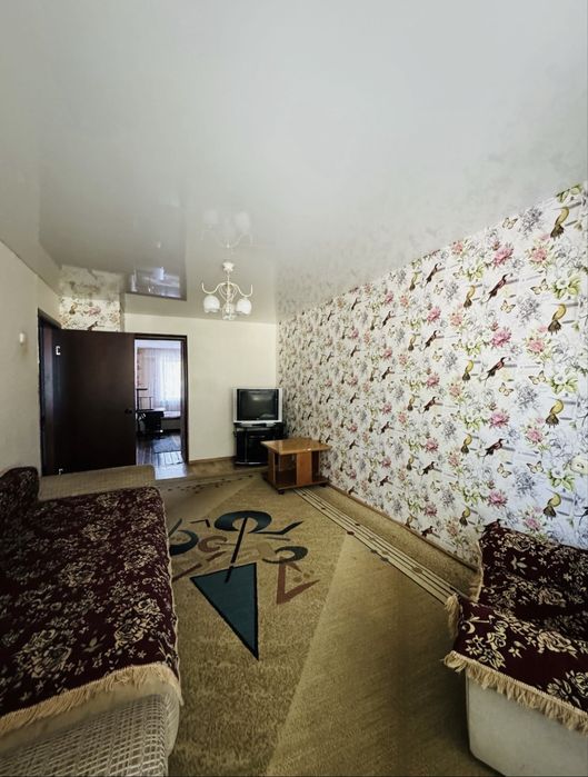 Сдам 2х комнатную в 16 мкр.