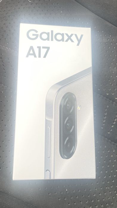 Продам смартфон Самсунг новый