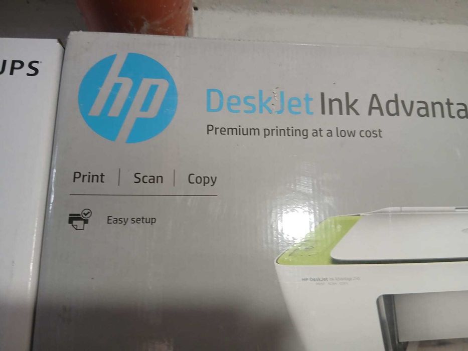 Vând multifuncționala HP deskjet ink advantage 2135