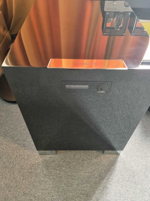 Subwoofer HighEnd Quadral Qube Orkus DSP, difuzor 32cm, 600W reali